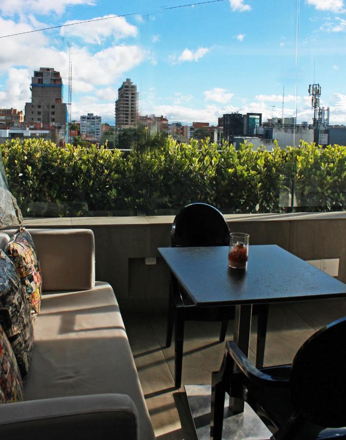 Hotel 100 Luxury Suites By Preferred Bogota Luaran gambar A balcony in Mexico City