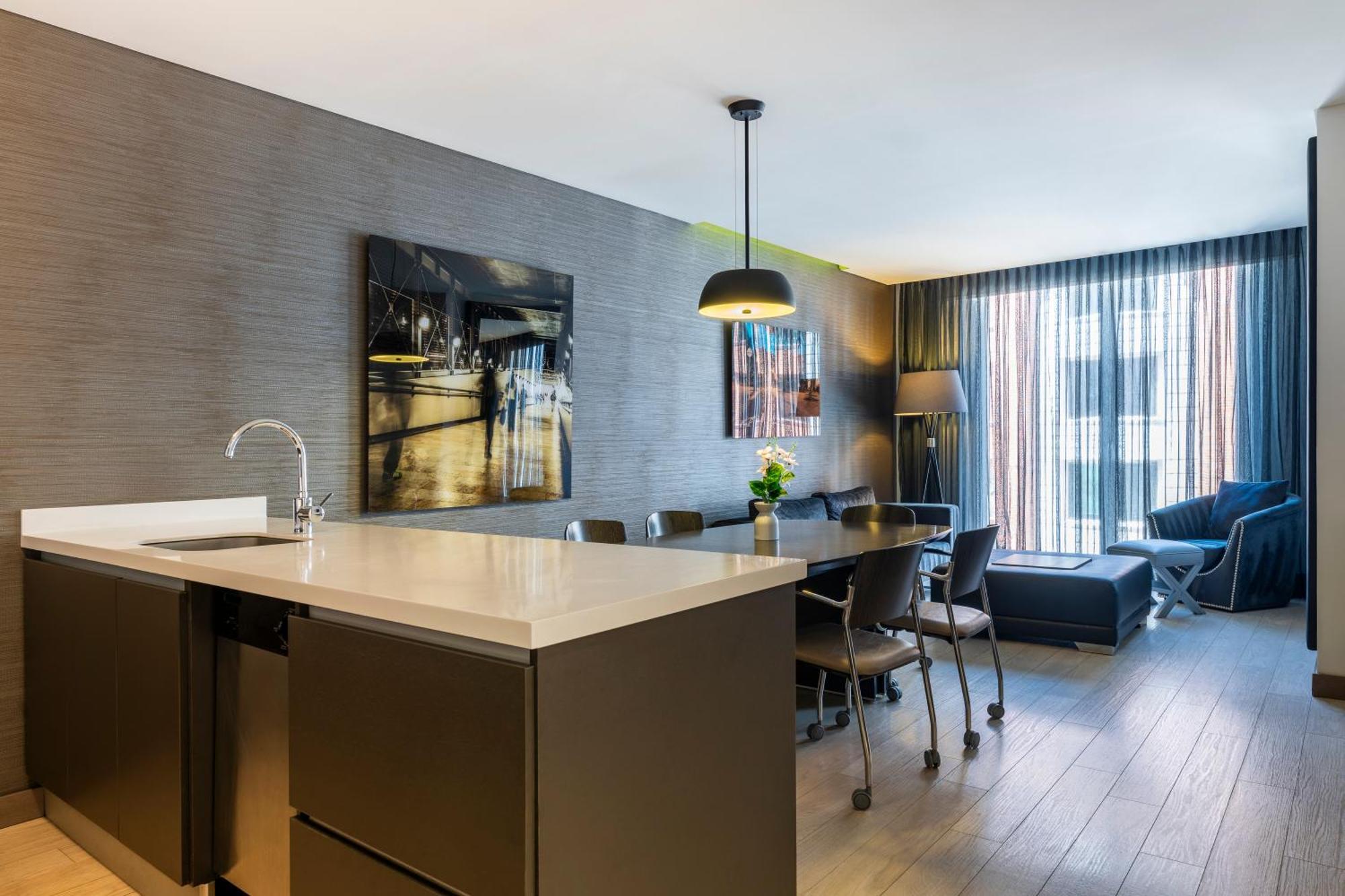 Hotel 100 Luxury Suites By Preferred Bogota Luaran gambar A typical apartment at the hotel